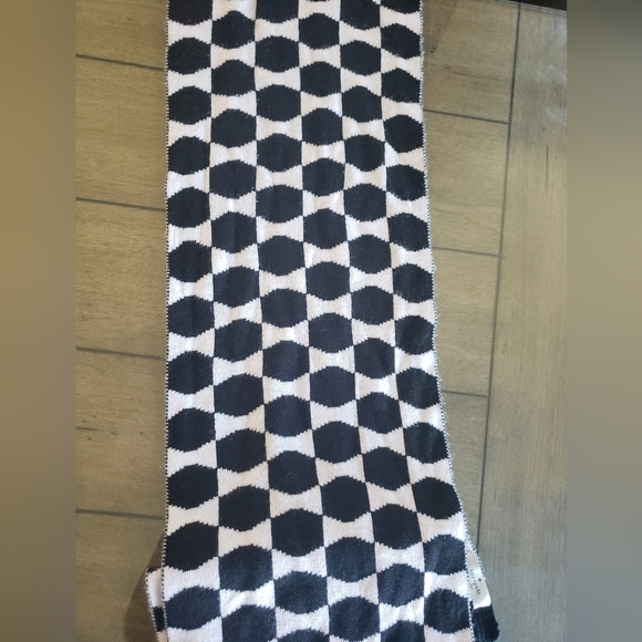 Kate Spade reversible scarf - Picture 9 of 11